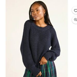 Elegant Navy Blue Women's Sweater Sz Medium